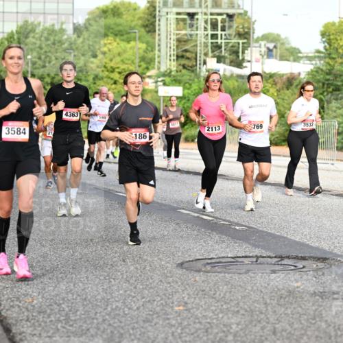 06.09.2026 - CURREX Alsterlauf Dr. Thomas Lammeyer http://msf.ph/oto/10133750 06.09.2026 09:58:48 Laufen 3584, 4363, 590, 4817, 2113, 769, 3532, 186 meine-sportfotos.de