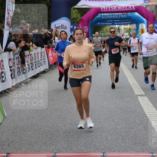 06.09.2026 - CURREX Alsterlauf Strokosch-Dieckow http://msf.ph/oto/10133751 06.09.2026 10:07:32 Ziel 3012, 3419, 3566, 3927, 4208, 4561, 4901, 5261, 5396, 5633, 5634, 6265, 6319, 6320, 6368 meine-sportfotos.de