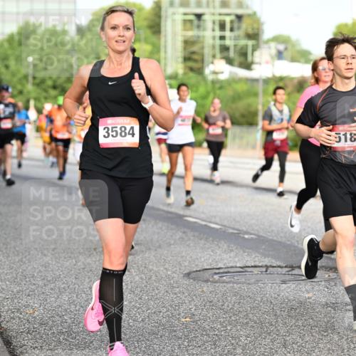 06.09.2026 - CURREX Alsterlauf Dr. Thomas Lammeyer http://msf.ph/oto/10133763 06.09.2026 09:58:49 Laufen 3584, 518 meine-sportfotos.de