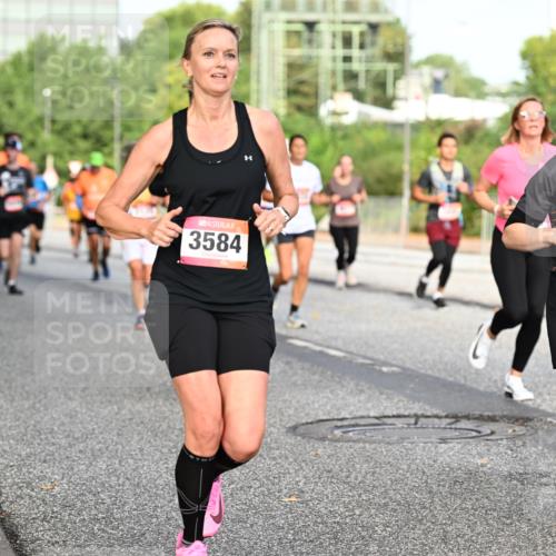 06.09.2026 - CURREX Alsterlauf Dr. Thomas Lammeyer http://msf.ph/oto/10133764 06.09.2026 09:58:49 Laufen 3584, 186 meine-sportfotos.de