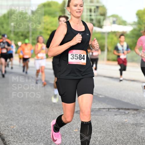 06.09.2026 - CURREX Alsterlauf Dr. Thomas Lammeyer http://msf.ph/oto/10133768 06.09.2026 09:58:49 Laufen 3584 meine-sportfotos.de
