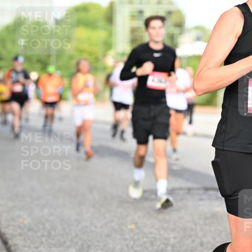 06.09.2026 - CURREX Alsterlauf Dr. Thomas Lammeyer http://msf.ph/oto/10133774 06.09.2026 09:58:50 Laufen 3584 meine-sportfotos.de