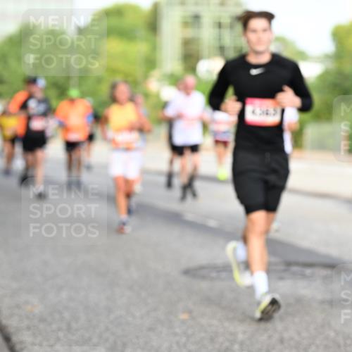 06.09.2026 - CURREX Alsterlauf Dr. Thomas Lammeyer http://msf.ph/oto/10133778 06.09.2026 09:58:50 Laufen  meine-sportfotos.de
