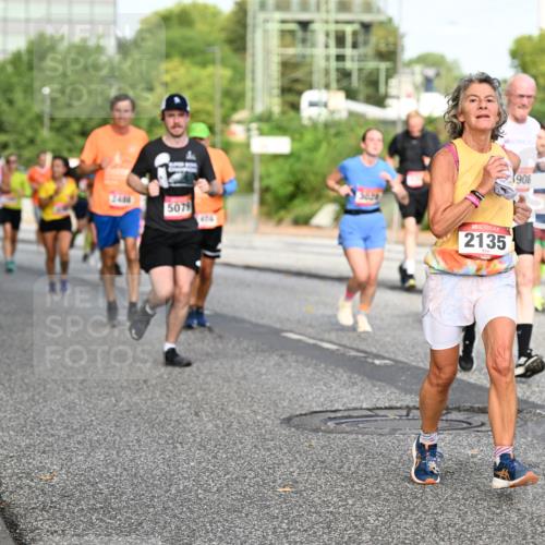 06.09.2026 - CURREX Alsterlauf Dr. Thomas Lammeyer http://msf.ph/oto/10133803 06.09.2026 09:58:53 Laufen 2400, 5079, 3029, 2135, 908, 48 meine-sportfotos.de