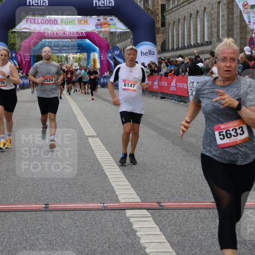 06.09.2026 - CURREX Alsterlauf Strokosch-Dieckow http://msf.ph/oto/10133813 06.09.2026 10:07:38 Ziel 2176, 2430, 2524, 3012, 3419, 3927, 4208, 4561, 5261, 5633, 5634, 6147, 6265 meine-sportfotos.de