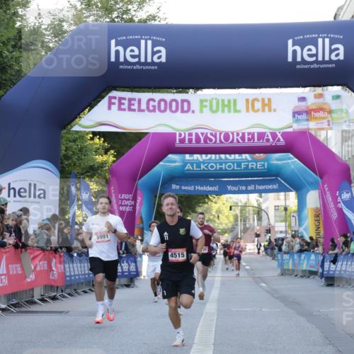 06.09.2026 - CURREX Alsterlauf Yannick Fuchs http://msf.ph/oto/10133815 06.09.2026 09:41:33 Ziel 4515, 4705, 5511, 5676, 5808, 6122, 6132 meine-sportfotos.de