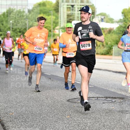 06.09.2026 - CURREX Alsterlauf Dr. Thomas Lammeyer http://msf.ph/oto/10133820 06.09.2026 09:58:54 Laufen 5079, 2488, 3481, 2486, 3028 meine-sportfotos.de