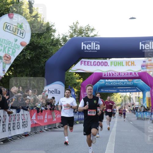 06.09.2026 - CURREX Alsterlauf Yannick Fuchs http://msf.ph/oto/10133844 06.09.2026 09:41:35 Ziel 3779, 4515, 5511, 5676, 5808, 5991, 6122 meine-sportfotos.de