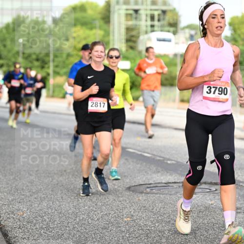 06.09.2026 - CURREX Alsterlauf Dr. Thomas Lammeyer http://msf.ph/oto/10133880 06.09.2026 09:59:00 Laufen 2817, 3790, 4285 meine-sportfotos.de