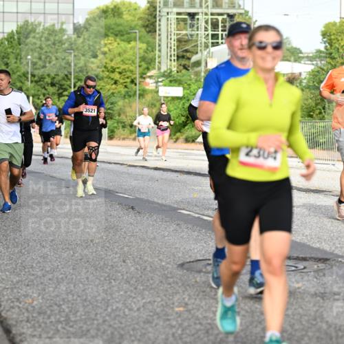 06.09.2026 - CURREX Alsterlauf Dr. Thomas Lammeyer http://msf.ph/oto/10133902 06.09.2026 09:59:02 Laufen 5539, 3882, 55, 3613, 3521, 2304, 6152 meine-sportfotos.de
