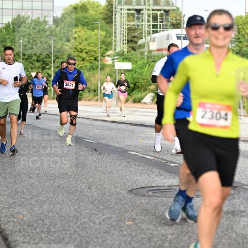06.09.2026 - CURREX Alsterlauf Dr. Thomas Lammeyer http://msf.ph/oto/10133904 06.09.2026 09:59:02 Laufen 5221, 5539, 3613, 3521, 2304 meine-sportfotos.de