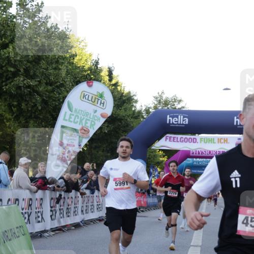 06.09.2026 - CURREX Alsterlauf Yannick Fuchs http://msf.ph/oto/10133906 06.09.2026 09:41:38 Ziel 3201, 3779, 4125, 4483, 4515, 5808, 5991 meine-sportfotos.de