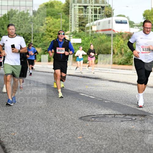 06.09.2026 - CURREX Alsterlauf Dr. Thomas Lammeyer http://msf.ph/oto/10133916 06.09.2026 09:59:03 Laufen 5539, 1117, 5328, 3521 meine-sportfotos.de
