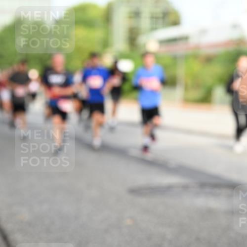 06.09.2026 - CURREX Alsterlauf Dr. Thomas Lammeyer http://msf.ph/oto/10133968 06.09.2026 09:59:07 Laufen 55 meine-sportfotos.de