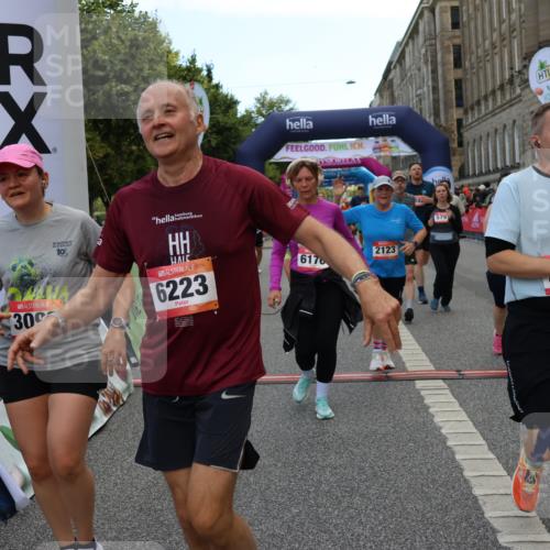 06.09.2026 - CURREX Alsterlauf Strokosch-Dieckow http://msf.ph/oto/10133984 06.09.2026 10:07:52 Ziel 1316, 2123, 2387, 2654, 2933, 3092, 3296, 3576, 3705, 3706, 3722, 3723, 3757, 3758, 3915, 3916, 3932, 4419, 4473, 5324, 5338, 5587, 5588, 5791, 5860, 6044, 6176, 6223, 6382 meine-sportfotos.de