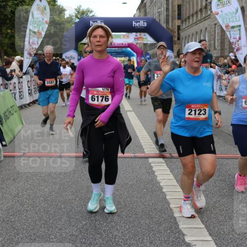 06.09.2026 - CURREX Alsterlauf Strokosch-Dieckow http://msf.ph/oto/10134021 06.09.2026 10:07:53 Ziel 1316, 2123, 2387, 2654, 2933, 3092, 3296, 3576, 3722, 3723, 3757, 3758, 3915, 3916, 3932, 4419, 5324, 5587, 5588, 5791, 5860, 6044, 6176, 6223, 6382 meine-sportfotos.de