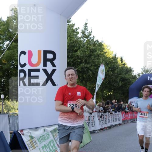 06.09.2026 - CURREX Alsterlauf Yannick Fuchs http://msf.ph/oto/10134023 06.09.2026 09:41:43 Ziel 3201, 3779, 4125, 4483, 4515, 5991 meine-sportfotos.de