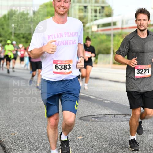 06.09.2026 - CURREX Alsterlauf Dr. Thomas Lammeyer http://msf.ph/oto/10134024 06.09.2026 09:59:12 Laufen 6383, 3221, 8244 meine-sportfotos.de