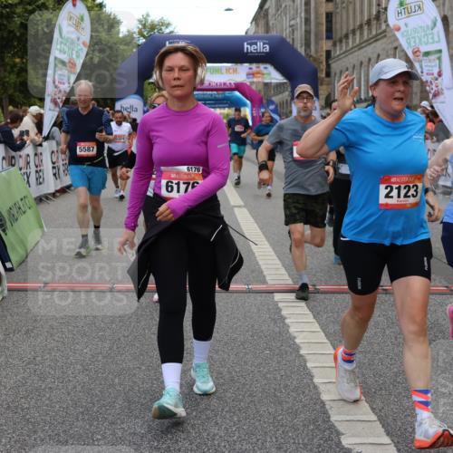 06.09.2026 - CURREX Alsterlauf Strokosch-Dieckow http://msf.ph/oto/10134039 06.09.2026 10:07:53 Ziel 1316, 2123, 2387, 2654, 2933, 3092, 3296, 3576, 3722, 3723, 3757, 3758, 3915, 3916, 3932, 4419, 5324, 5587, 5588, 5791, 5860, 6044, 6176, 6223, 6382 meine-sportfotos.de