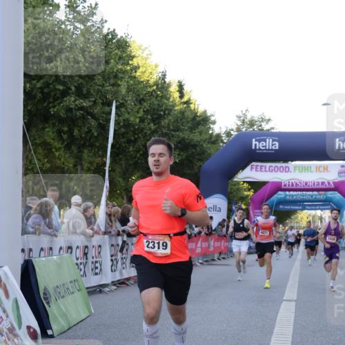 06.09.2026 - CURREX Alsterlauf Yannick Fuchs http://msf.ph/oto/10134061 06.09.2026 09:41:50 Ziel 2319, 2608, 3201, 4470, 4483, 4671 meine-sportfotos.de