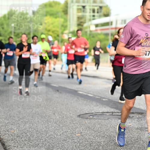 06.09.2026 - CURREX Alsterlauf Dr. Thomas Lammeyer http://msf.ph/oto/10134077 06.09.2026 09:59:16 Laufen 47 meine-sportfotos.de