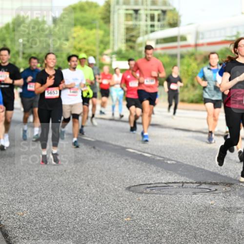 06.09.2026 - CURREX Alsterlauf Dr. Thomas Lammeyer http://msf.ph/oto/10134085 06.09.2026 09:59:17 Laufen 3252, 5653, 3338 meine-sportfotos.de