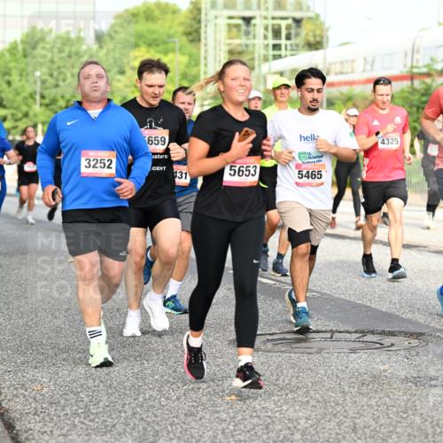 06.09.2026 - CURREX Alsterlauf Dr. Thomas Lammeyer http://msf.ph/oto/10134112 06.09.2026 09:59:19 Laufen 2522, 3252, 659, 431, 5653, 2005, 5465, 4325, 6203 meine-sportfotos.de