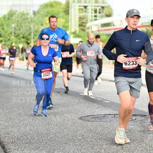 06.09.2026 - CURREX Alsterlauf Dr. Thomas Lammeyer http://msf.ph/oto/10134153 06.09.2026 09:59:23 Laufen 2522, 266, 5360, 8150, 6233, 4173 meine-sportfotos.de