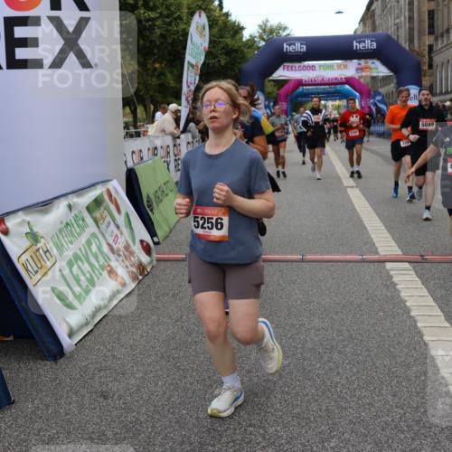 06.09.2026 - CURREX Alsterlauf Strokosch-Dieckow http://msf.ph/oto/10134163 06.09.2026 10:08:06 Ziel 2390, 2407, 3192, 3193, 3194, 3298, 3666, 4159, 4292, 4727, 4841, 5049, 5256, 5290, 5597, 6168, 6361, 6395 meine-sportfotos.de