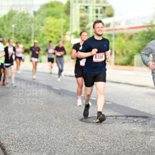 06.09.2026 - CURREX Alsterlauf Dr. Thomas Lammeyer http://msf.ph/oto/10134180 06.09.2026 09:59:25 Laufen 8305, 536 meine-sportfotos.de
