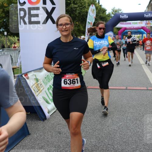 06.09.2026 - CURREX Alsterlauf Strokosch-Dieckow http://msf.ph/oto/10134201 06.09.2026 10:08:07 Ziel 2390, 2407, 3192, 3193, 3194, 3298, 3666, 4159, 4292, 4727, 4841, 5049, 5256, 5290, 5597, 6168, 6361, 6395 meine-sportfotos.de