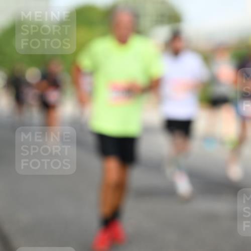 06.09.2026 - CURREX Alsterlauf Dr. Thomas Lammeyer http://msf.ph/oto/10134247 06.09.2026 09:59:30 Laufen  meine-sportfotos.de
