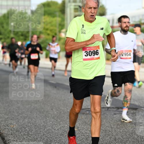 06.09.2026 - CURREX Alsterlauf Dr. Thomas Lammeyer http://msf.ph/oto/10134252 06.09.2026 09:59:31 Laufen 2026, 3096, 2954, 4454 meine-sportfotos.de