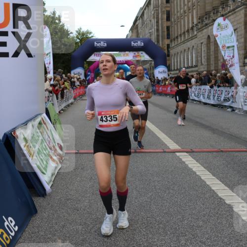 06.09.2026 - CURREX Alsterlauf Strokosch-Dieckow http://msf.ph/oto/10134268 06.09.2026 09:54:56 Ziel 2314, 2395, 2397, 2494, 2587, 2962, 3251, 3341, 3363, 3991, 4335, 4394, 4458, 5094, 5165, 5298, 5385, 5657, 6191, 6210 meine-sportfotos.de