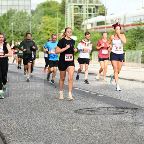 06.09.2026 - CURREX Alsterlauf Dr. Thomas Lammeyer http://msf.ph/oto/10134270 06.09.2026 09:59:32 Laufen 372, 3131, 90, 4310, 5047 meine-sportfotos.de