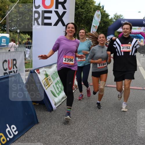06.09.2026 - CURREX Alsterlauf Strokosch-Dieckow http://msf.ph/oto/10134291 06.09.2026 10:08:11 Ziel 2363, 2390, 2407, 2785, 3192, 3193, 3194, 3298, 3933, 4292, 4590, 4727, 4841, 5049, 5256, 5507, 6361, 6395 meine-sportfotos.de