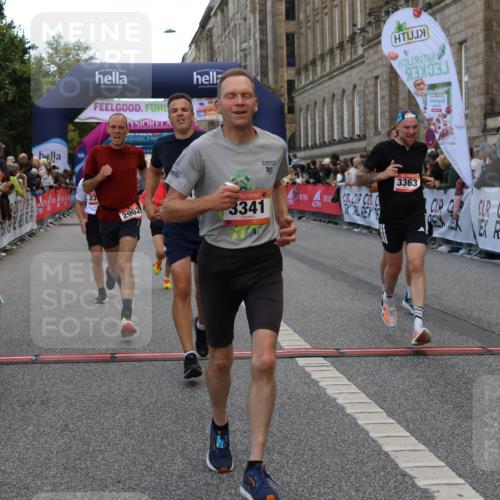06.09.2026 - CURREX Alsterlauf Strokosch-Dieckow http://msf.ph/oto/10134295 06.09.2026 09:54:57 Ziel 2261, 2314, 2395, 2397, 2494, 2587, 2826, 2962, 3251, 3291, 3341, 3363, 3991, 4322, 4335, 4458, 4839, 5094, 5165, 5298, 5385, 5657, 6191, 6210 meine-sportfotos.de