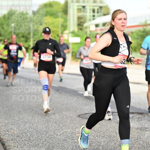 06.09.2026 - CURREX Alsterlauf Dr. Thomas Lammeyer http://msf.ph/oto/10134308 06.09.2026 09:59:36 Laufen 4730, 52, 3721 meine-sportfotos.de