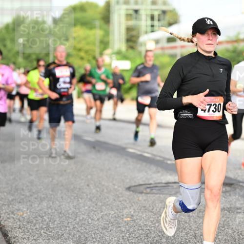 06.09.2026 - CURREX Alsterlauf Dr. Thomas Lammeyer http://msf.ph/oto/10134321 06.09.2026 09:59:37 Laufen 20110, 7, 11, 730, 4919 meine-sportfotos.de
