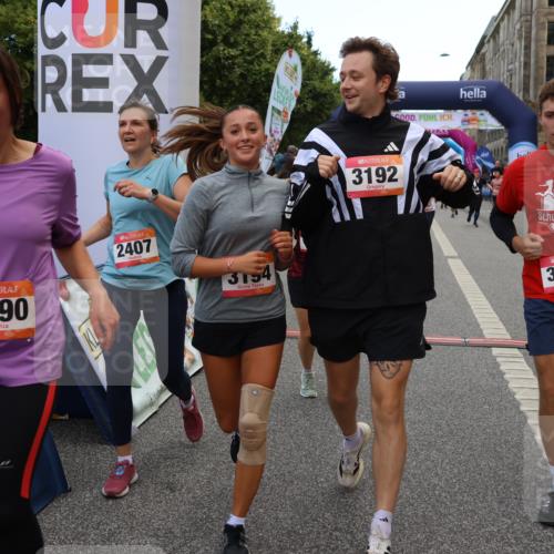 06.09.2026 - CURREX Alsterlauf Strokosch-Dieckow http://msf.ph/oto/10134326 06.09.2026 10:08:11 Ziel 2363, 2390, 2407, 2785, 3192, 3193, 3194, 3298, 3933, 4292, 4590, 4727, 4841, 5049, 5256, 5507, 6361, 6395 meine-sportfotos.de