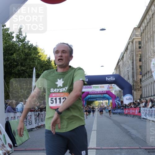 06.09.2026 - CURREX Alsterlauf Yannick Fuchs http://msf.ph/oto/10134359 06.09.2026 09:42:08 Ziel 2606, 2738, 3238, 3714, 4068, 4241, 4535, 4931, 4967, 5112, 5997, 6127, 6280, 8057, 8148 meine-sportfotos.de