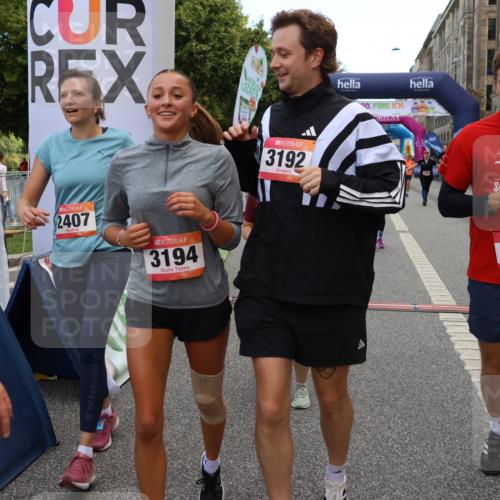 06.09.2026 - CURREX Alsterlauf Strokosch-Dieckow http://msf.ph/oto/10134361 06.09.2026 10:08:12 Ziel 2363, 2390, 2407, 2785, 3192, 3193, 3194, 3298, 3309, 3933, 4292, 4590, 4727, 4841, 5049, 5507, 6361, 6395 meine-sportfotos.de