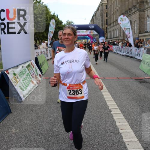 06.09.2026 - CURREX Alsterlauf Strokosch-Dieckow http://msf.ph/oto/10134404 06.09.2026 10:08:15 Ziel 2363, 2390, 2407, 2785, 3192, 3193, 3194, 3200, 3298, 3309, 3352, 3933, 4169, 4292, 4590, 4727, 5507, 8258, 8260 meine-sportfotos.de