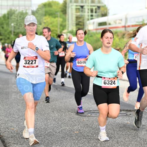 06.09.2026 - CURREX Alsterlauf Dr. Thomas Lammeyer http://msf.ph/oto/10134414 06.09.2026 09:59:45 Laufen 3227, 78, 6046, 6324, 2869, 14 meine-sportfotos.de