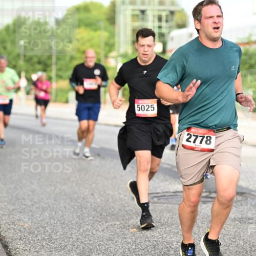 06.09.2026 - CURREX Alsterlauf Dr. Thomas Lammeyer http://msf.ph/oto/10134439 06.09.2026 09:59:48 Laufen 5025, 2778 meine-sportfotos.de