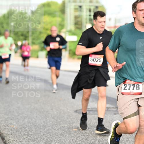 06.09.2026 - CURREX Alsterlauf Dr. Thomas Lammeyer http://msf.ph/oto/10134441 06.09.2026 09:59:48 Laufen 5025, 2778 meine-sportfotos.de