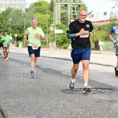 06.09.2026 - CURREX Alsterlauf Dr. Thomas Lammeyer http://msf.ph/oto/10134461 06.09.2026 09:59:50 Laufen 2, 5087, 903, 234 meine-sportfotos.de