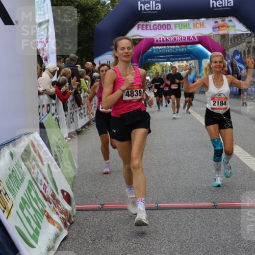 06.09.2026 - CURREX Alsterlauf Strokosch-Dieckow http://msf.ph/oto/10134463 06.09.2026 09:55:03 Ziel 2184, 2261, 2314, 2348, 2397, 2494, 2502, 2826, 2962, 3291, 3341, 3363, 4322, 4839, 5094, 5298, 5385 meine-sportfotos.de