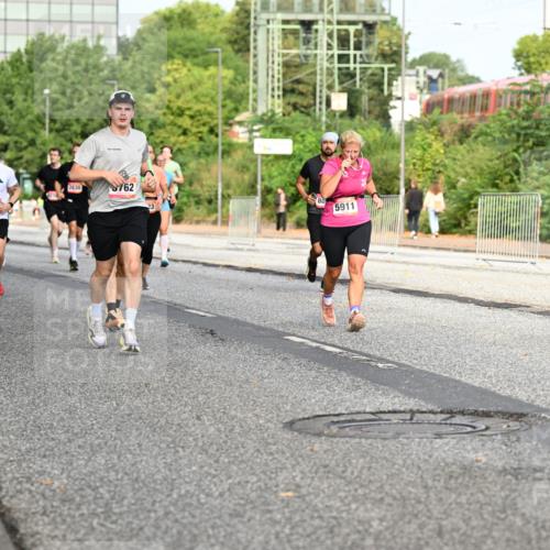 06.09.2026 - CURREX Alsterlauf Dr. Thomas Lammeyer http://msf.ph/oto/10134502 06.09.2026 09:59:53 Laufen 762, 80, 3756, 5911, 5737, 6056 meine-sportfotos.de