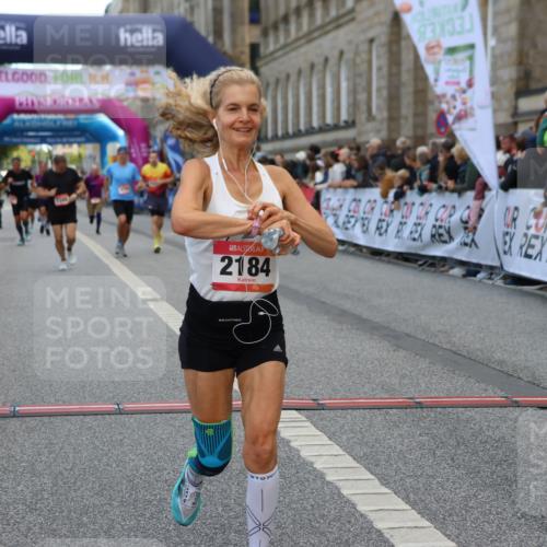 06.09.2026 - CURREX Alsterlauf Strokosch-Dieckow http://msf.ph/oto/10134507 06.09.2026 09:55:05 Ziel 2184, 2261, 2348, 2397, 2494, 2502, 2826, 2962, 3291, 4322, 4622, 4765, 4839, 5094, 5298, 5385, 5721 meine-sportfotos.de